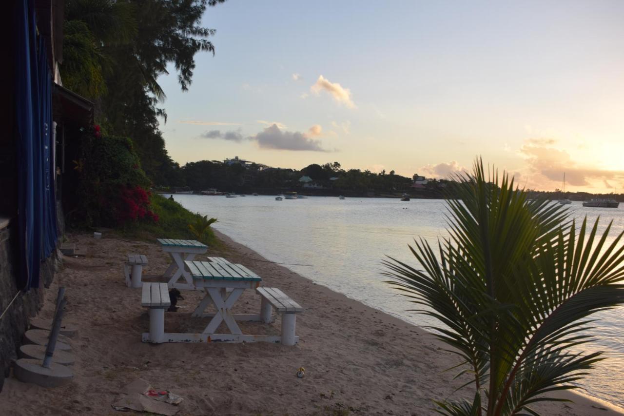 Ocean Drive Studio - Opposite The Beach กรองด์เบย์ ภายนอก รูปภาพ