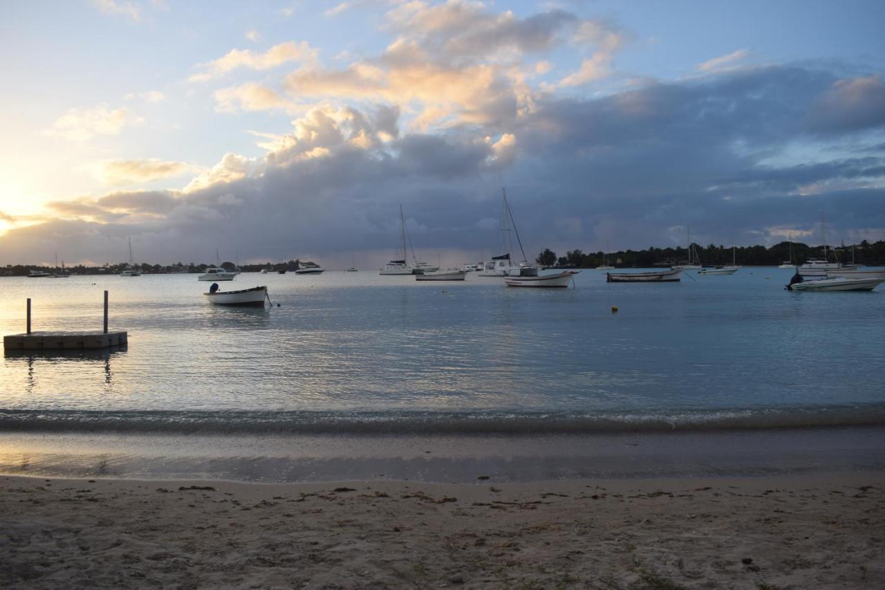 Ocean Drive Studio - Opposite The Beach กรองด์เบย์ ภายนอก รูปภาพ